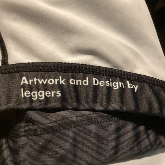 Bombsheller "Messy Herring" Ankle Leggings Herringbone Pattern Women's Sz Small - Picture 7 of 8